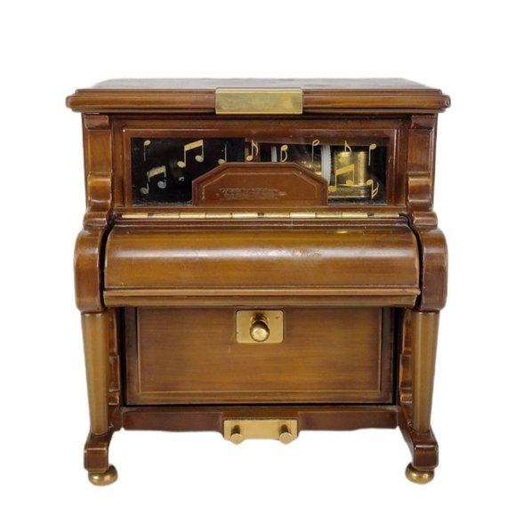 Vintage Other - Vintage VStride Piano Music Jewelry Box "I feel more freedom in discriminate"